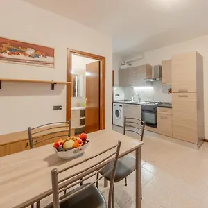 Appartamento Casa Olga - Bilocale Con Terrazzo Zona Fiera, Verona